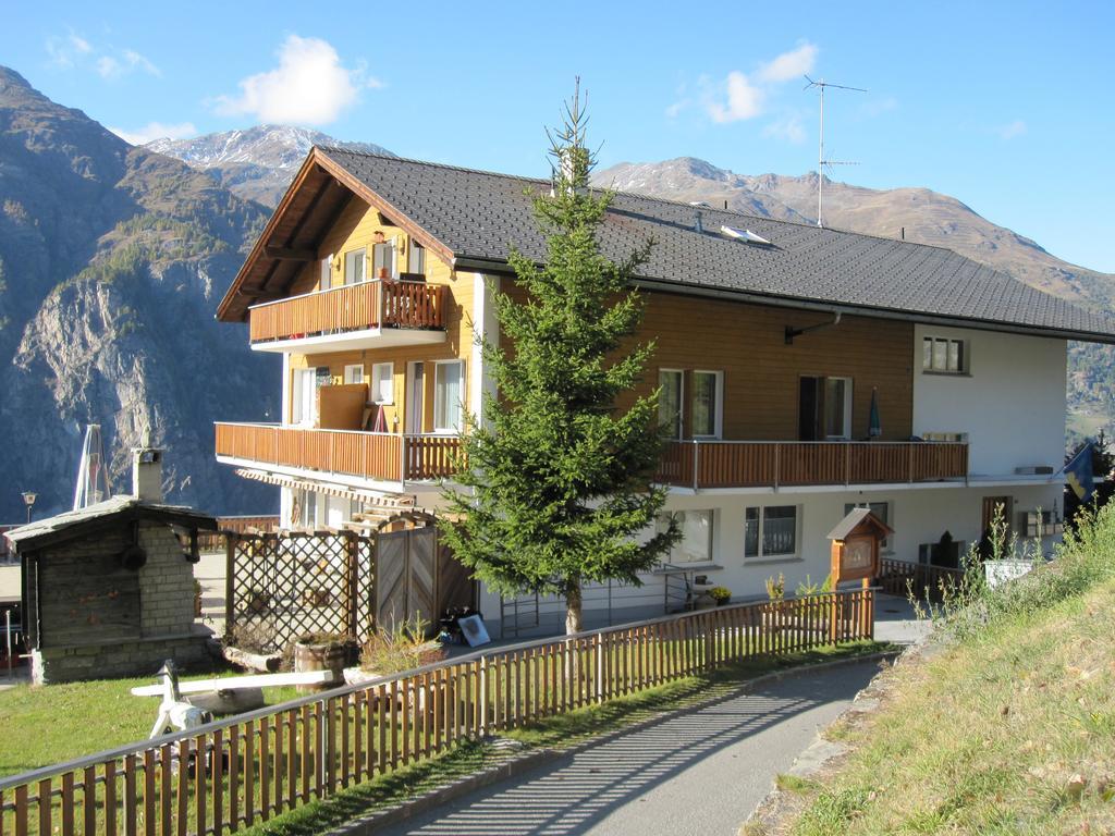 Haus Waldheim Grachen Διαμέρισμα Εξωτερικό φωτογραφία